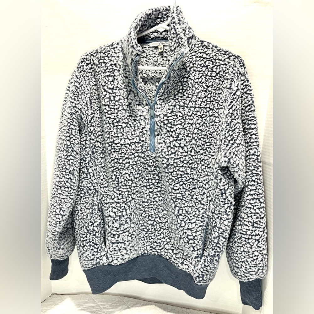 Express One Eleven Faux Fur 1/2 Zip Sherpa Fleece Size XS, Previously Loved